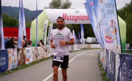 Nie pozostawili złudzeń! W tym roku Bieg Górski na 11 km należał do nich [WIDEO] - 228